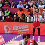 c3b36e70 peters olympiacos fener