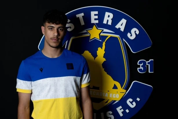 asteras giakoumakis
