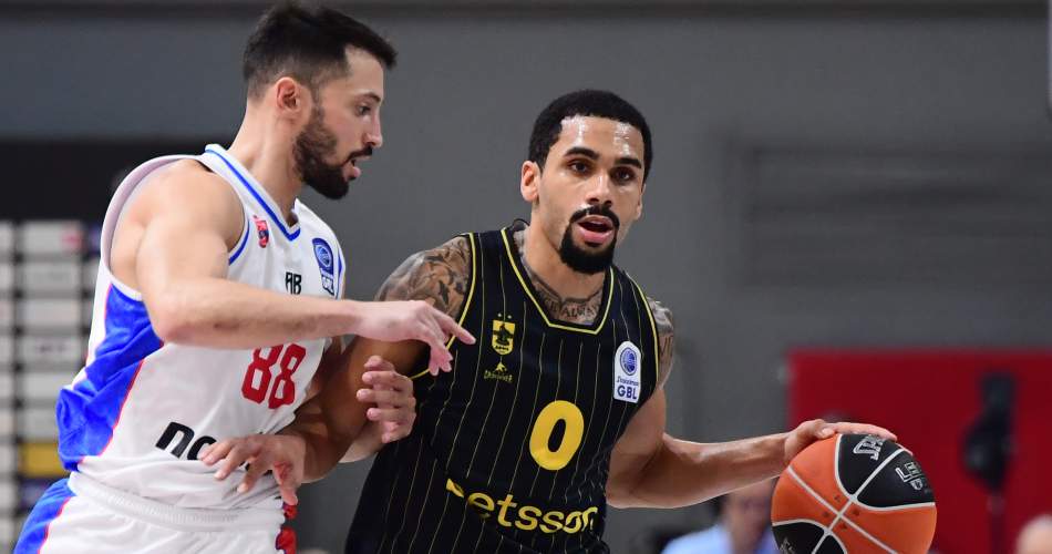 56c05c5c elijah mitrou long panionios aris